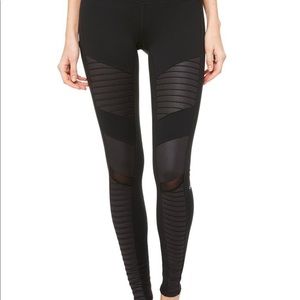 Alo Yoga high waisted moto leggings